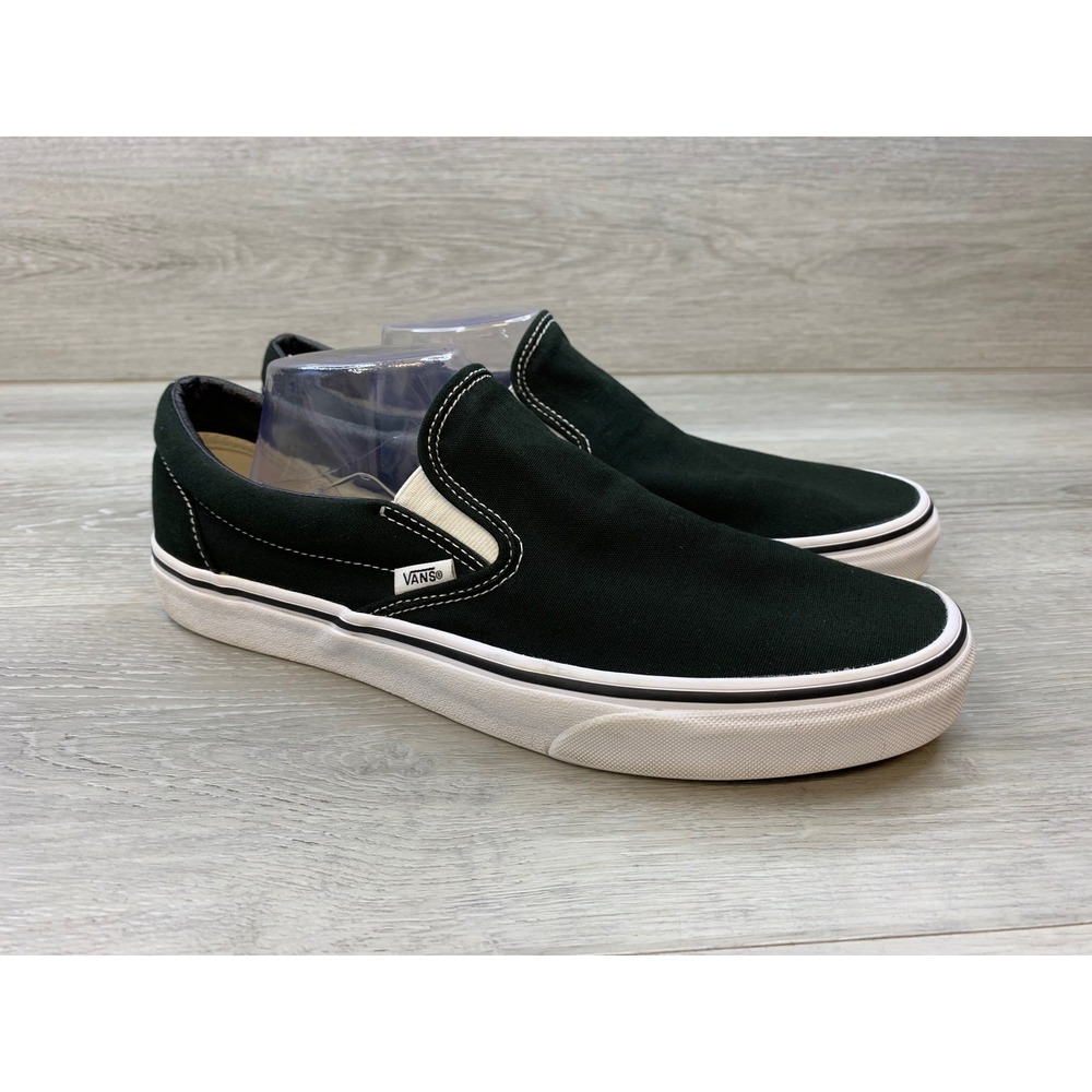 Vans Classic Slip-On Black Canvas Skate Shoes Men's 12 Low Top Casual Sneakers